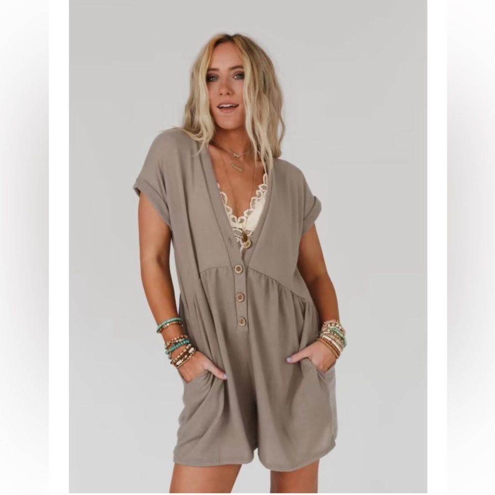 Size small heyson romper worn once